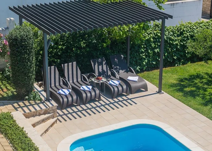 Villa House Luna In With Private Pool (adults Only) Makarska