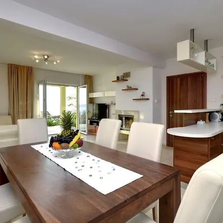 House Luna In With Private Pool (adults Only) Villa *