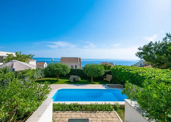 House Luna In With Private Pool (adults Only) Makarska