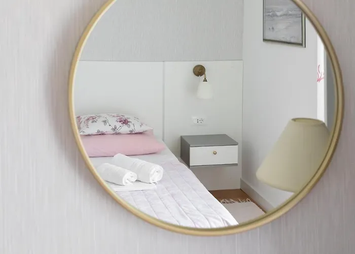 House Luna In With Private Pool (adults Only) Makarska